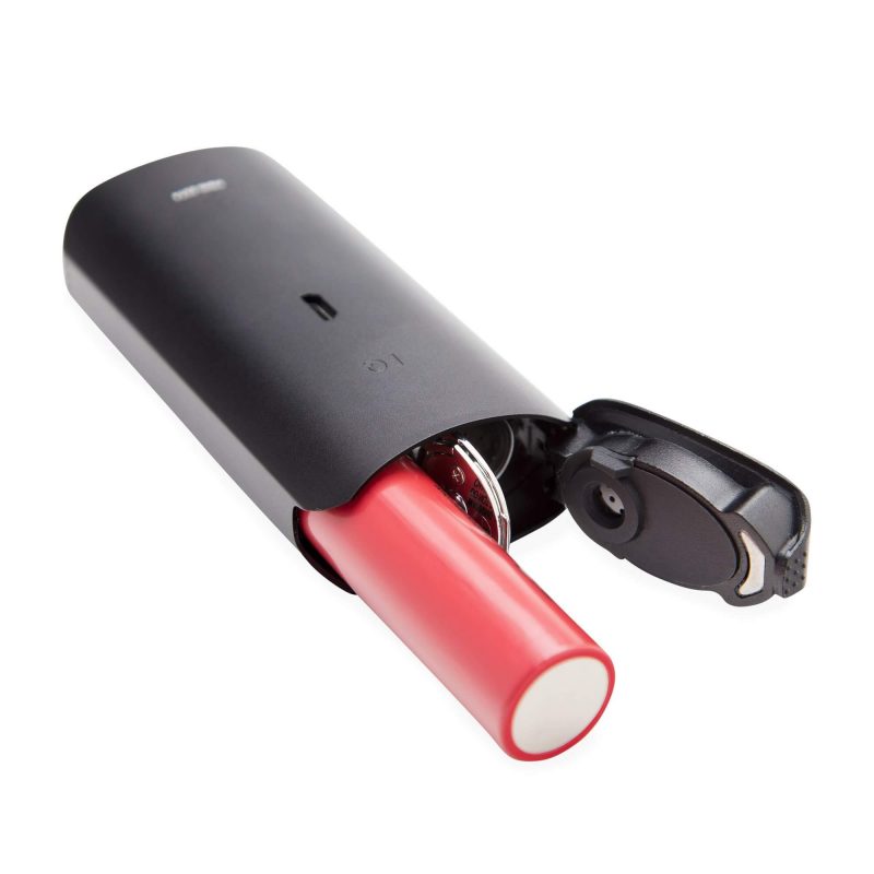 The Davinci IQ also offers a removable battery