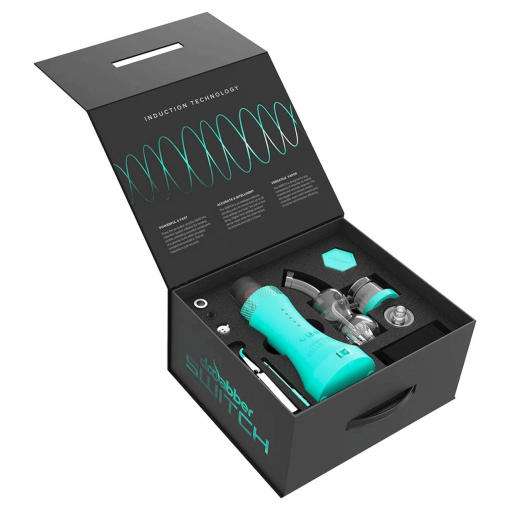 Dr. Dabber Switch - Frostberry Limited Edition Box Contents